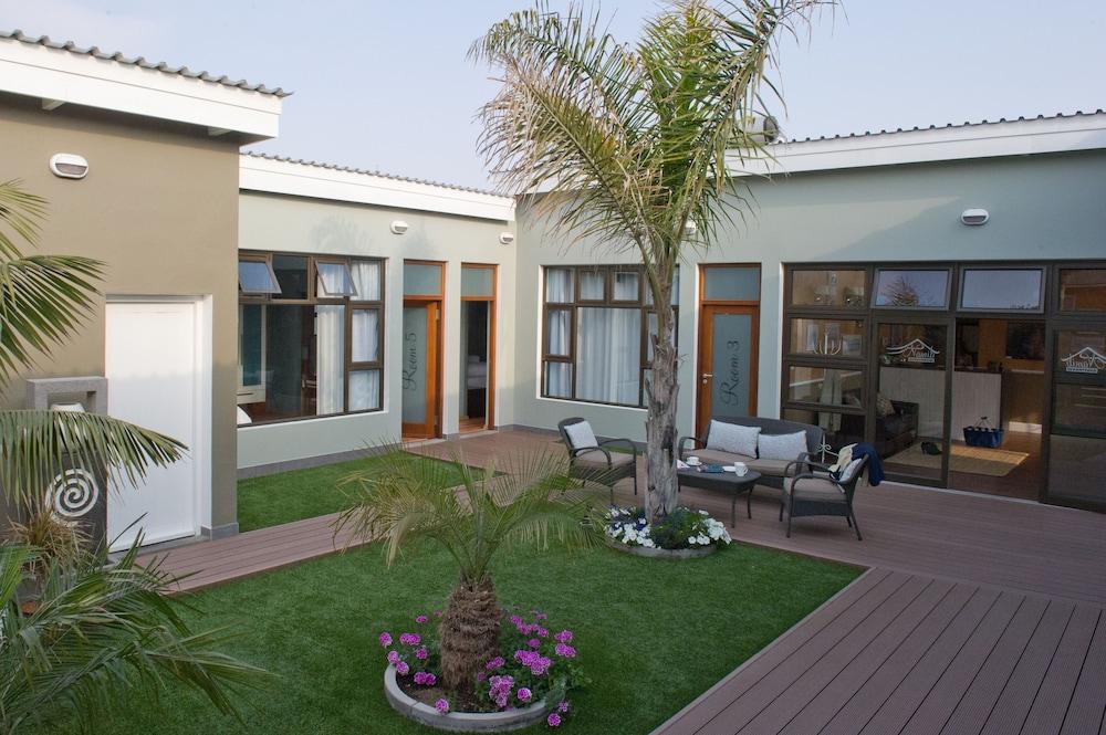 Namib Guesthouse 1071148 — 2