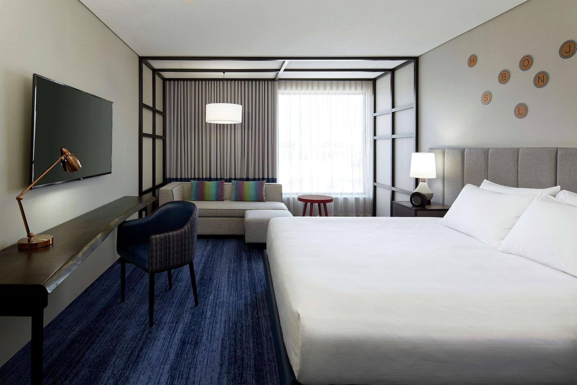 DoubleTree by Hilton Montreal — 8