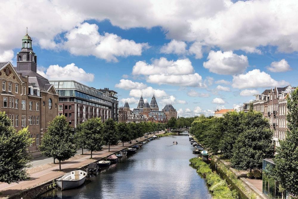 Avani Museum Quarter Amsterdam Hotel (former NH Amsterdam Museum Quarter) 20124 — 3
