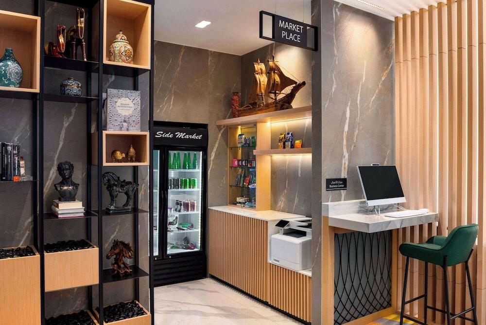 La Quinta by Wyndham Abu Dhabi Al Wahda — 6