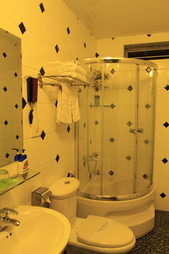 Dai Long Hotel — 2