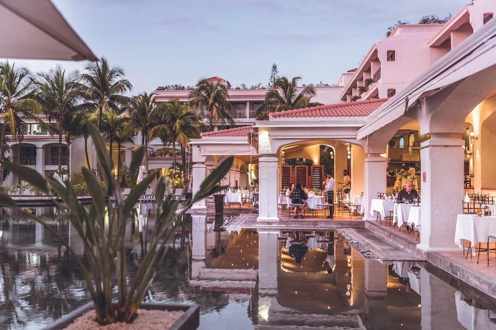 Mauricia Beachcomber Resort & Spa — 3