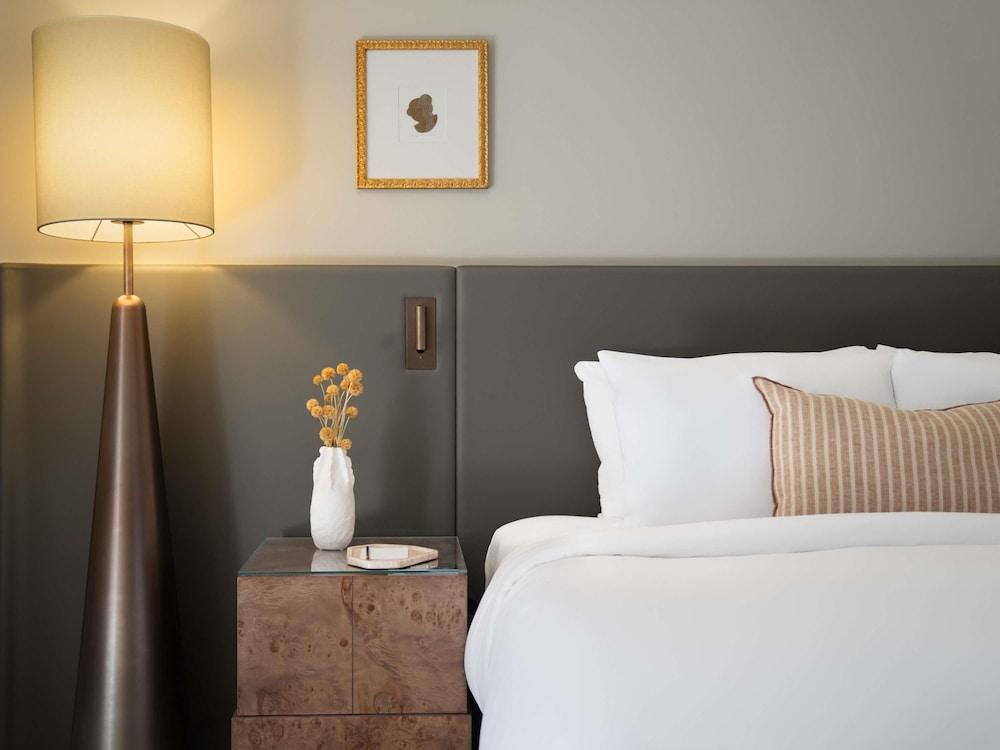 SOFITEL SYDNEY WENTWORTH — 1