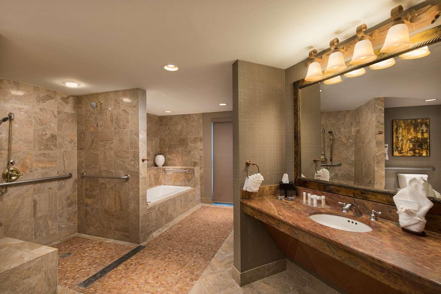 Embassy Suites by Hilton Dallas Frisco Hotel and Convention Center