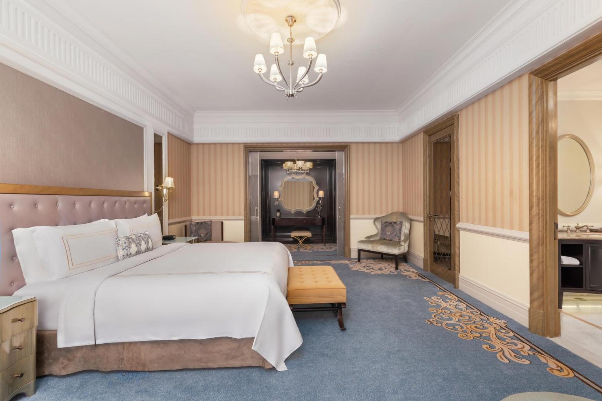 Al Habtoor Palace — 8
