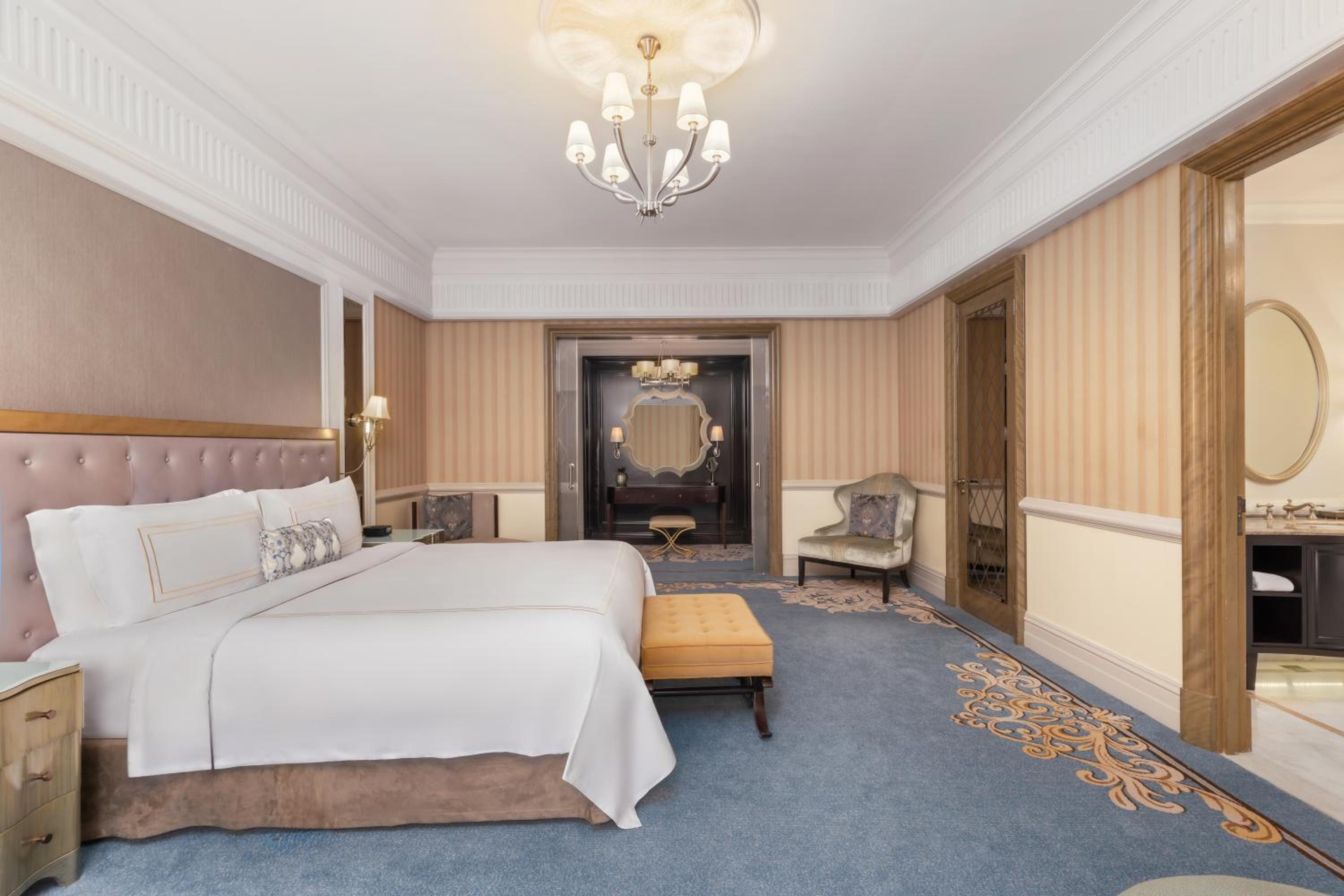 Al Habtoor Palace — 8