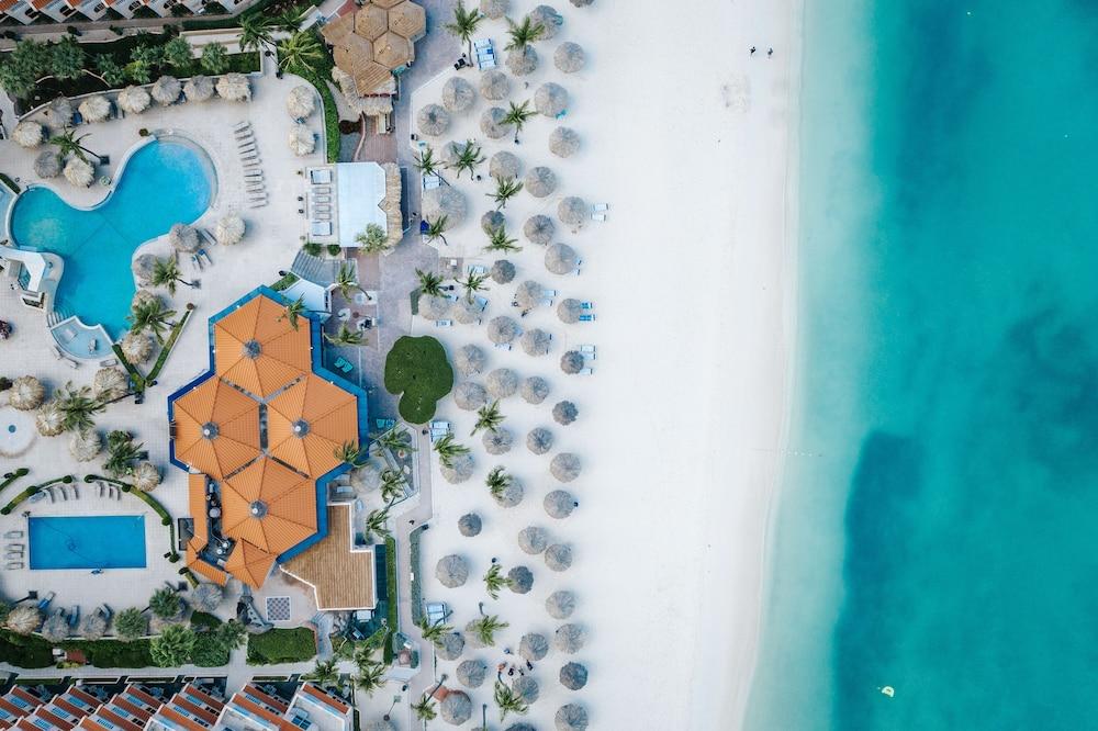 Playa Linda Beach Resort — 10