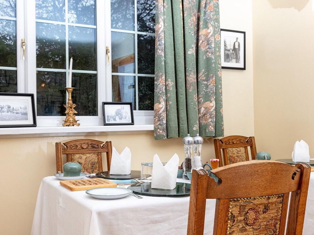 Creagan Guest House — 1