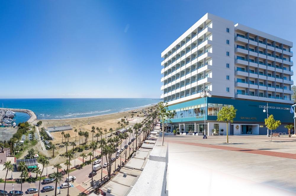 Sun Hall Hotel — 8