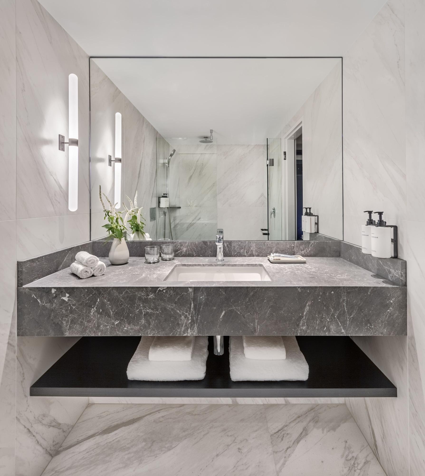 Intercontinental Hotels Sydney — 6
