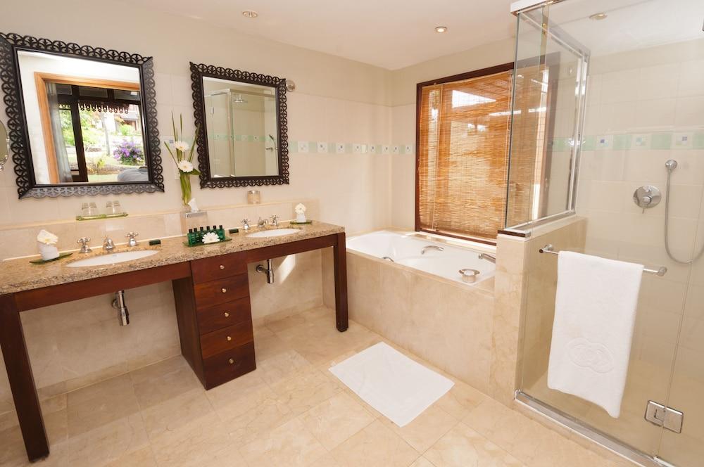 Sofitel Mauritius L Imperial Resort and Spa 87817 — 9