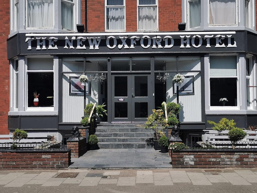 The New Oxford Hotel — 1