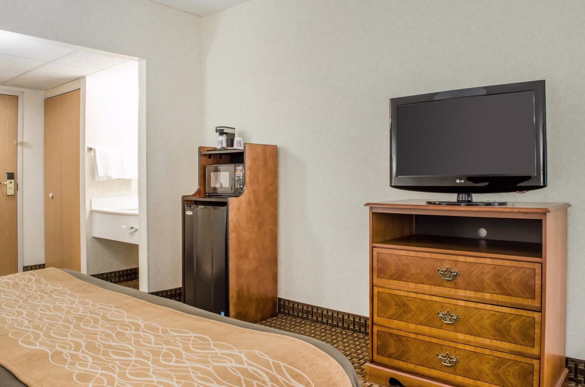 Comfort Inn West Hazleton — 2