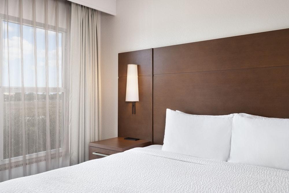 Residence Inn by Marriott Daytona Beach Speedway/Airport