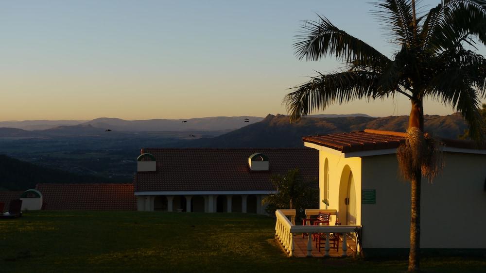 Mountain Inn 1093928 — 10