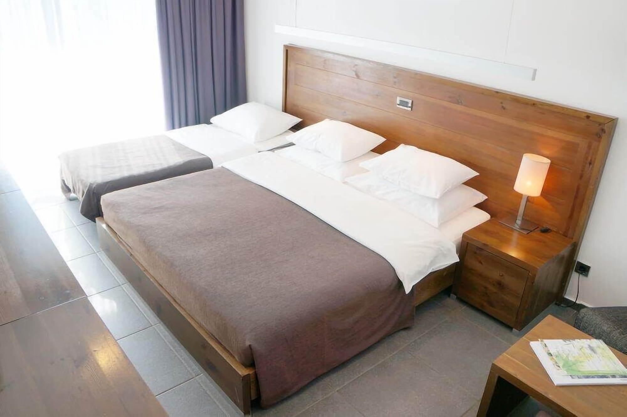 Avala Resort and Villas — 7