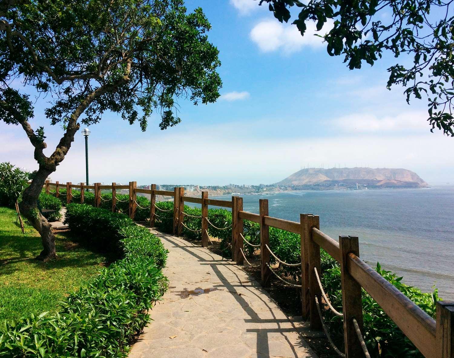 DoubleTree by Hilton Lima Miraflores El Pardo — 1