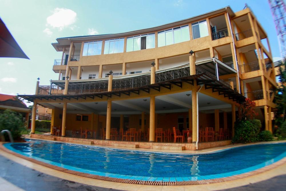 The City Royal Resort Hotel — 1