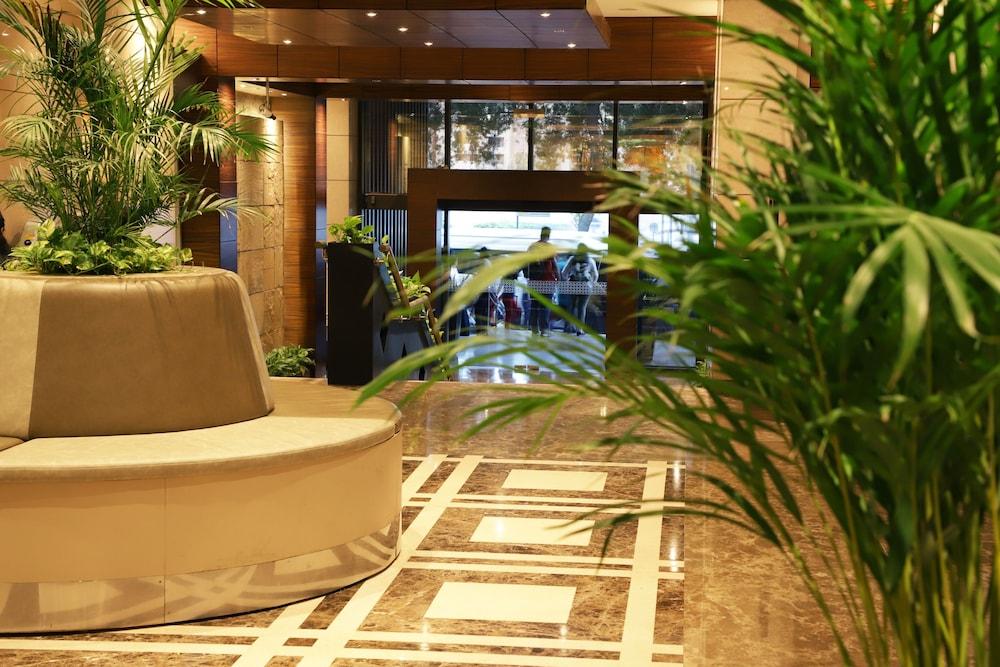 Majestic City Retreat Hotel — 7