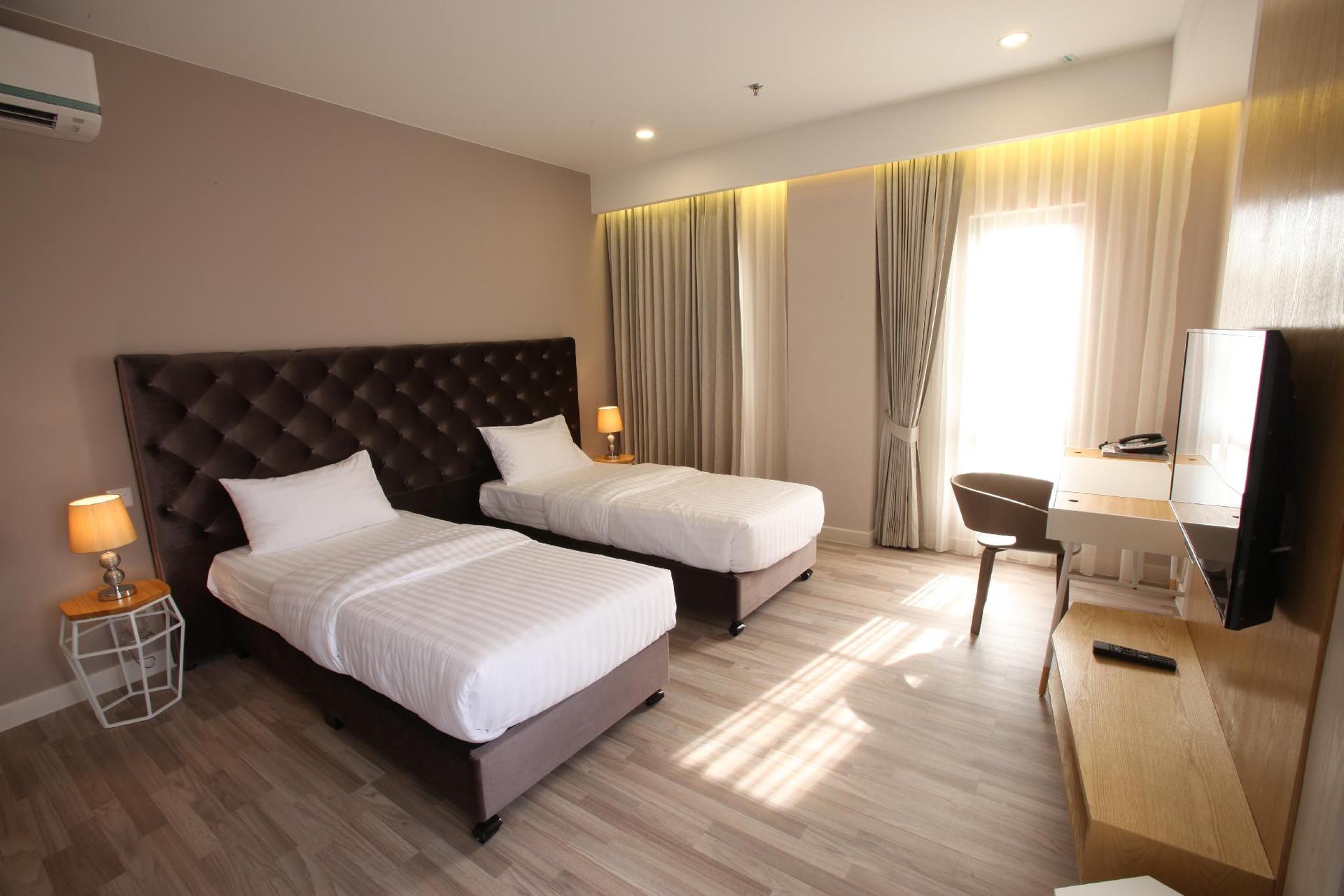 D'ANGGEREK SERVICE APARTMENT — 8