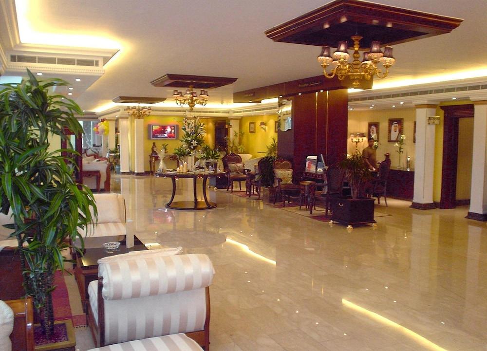 Le Royal Hotel — 4