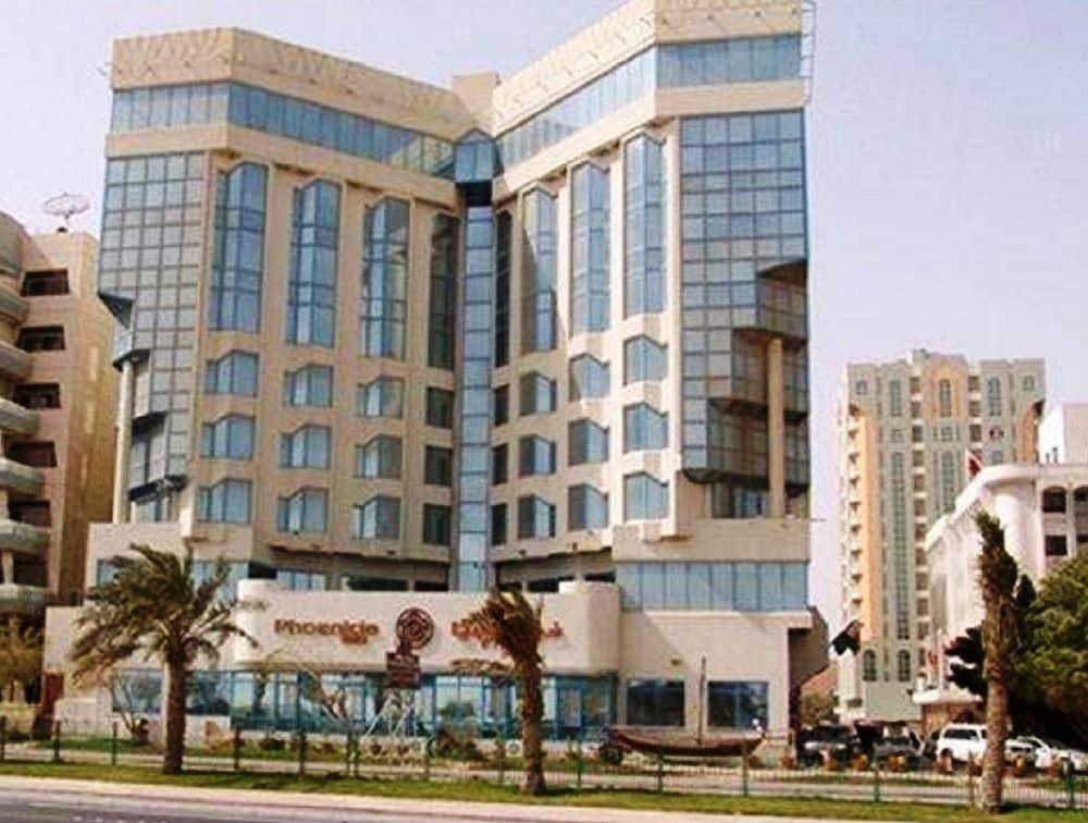 Phoenicia Tower Hotel — 1