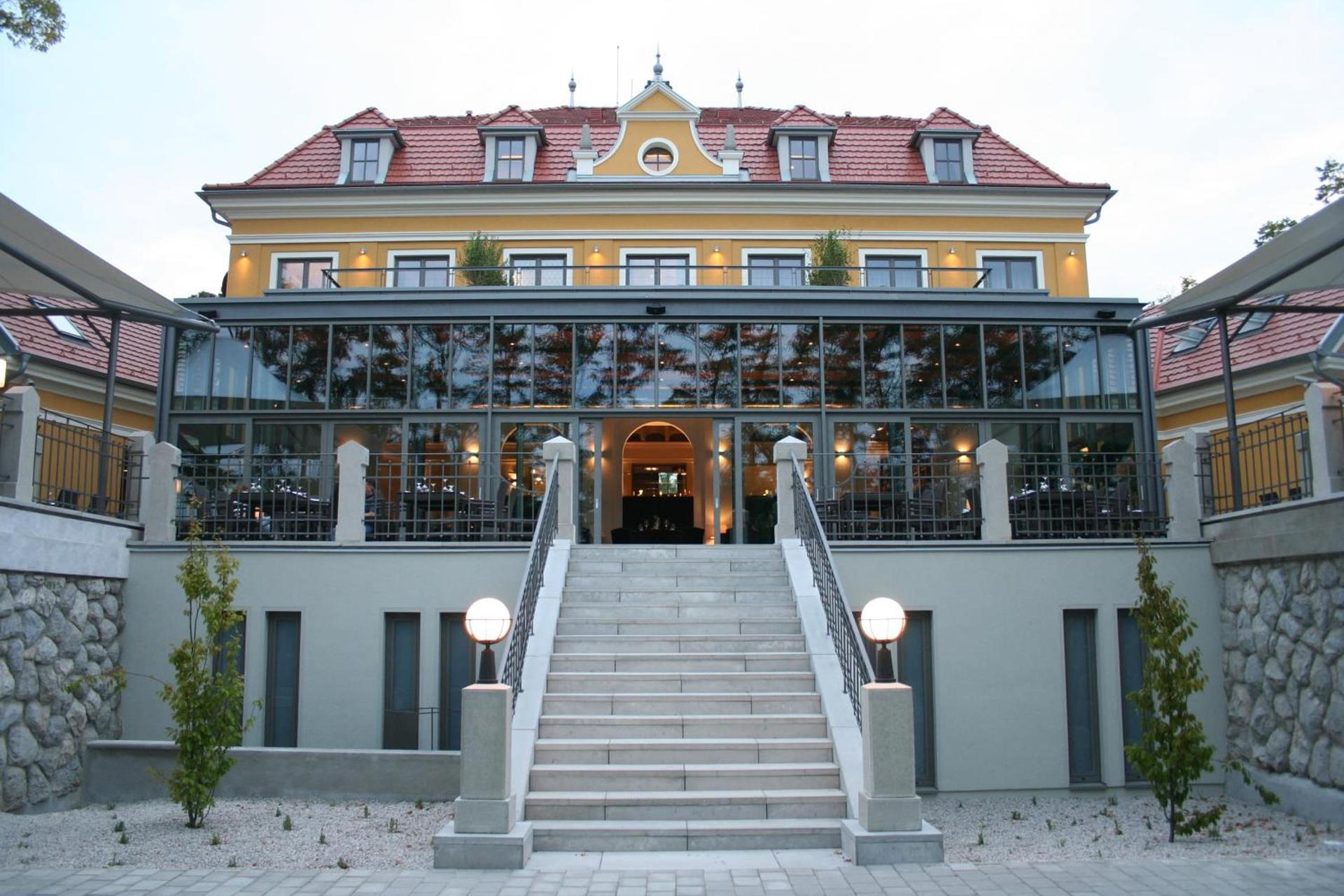Hotel Albrecht 1117728 — 2