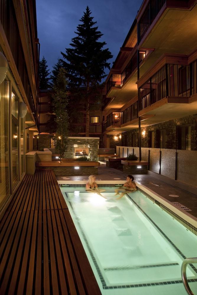 Banff Aspen Lodge 61044 — 2