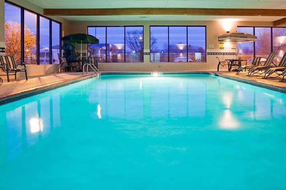 Blue Way Inn Eagan Extended Stay — 1