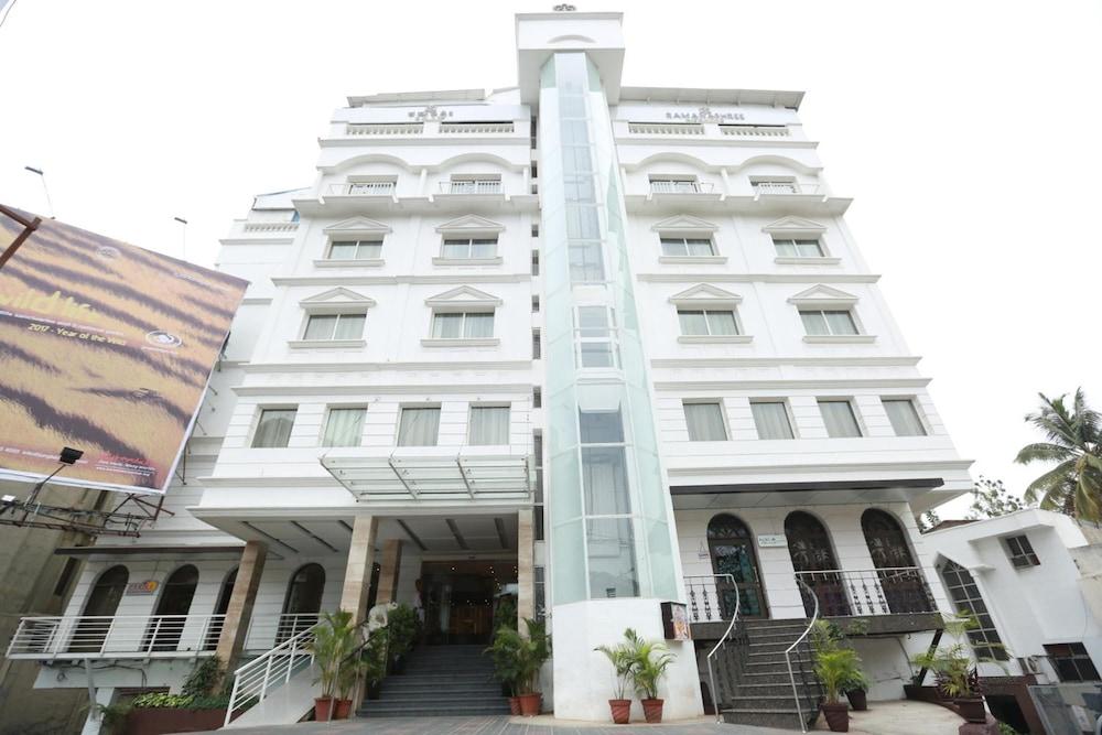 Hotel Ramanashree Richmond — 1