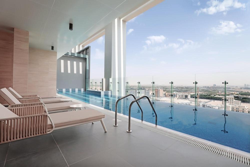 Millennium Executive Apartments Mont Rose — 1