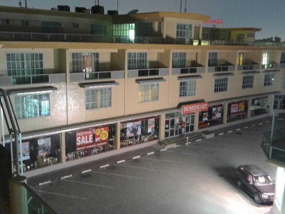 Mayfair Hotel — 1