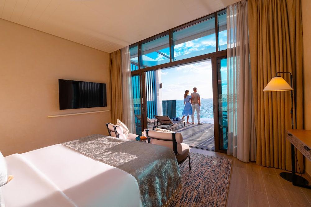 Bab Al Nojoum Hudayriyat Villas — 5