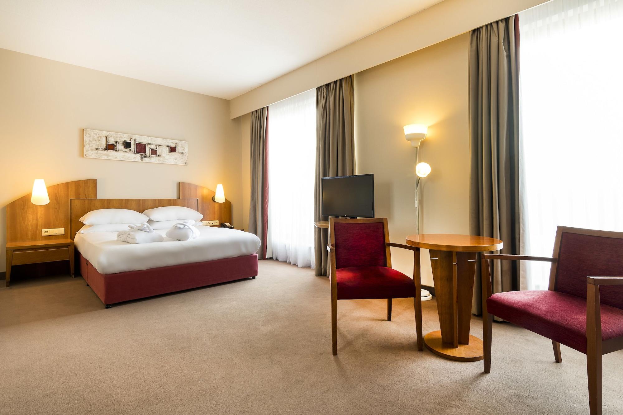 Astoria Antwerp — 10