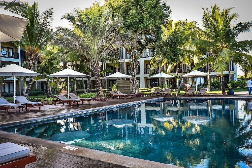 Intercontinental Resort Mauritius 108942 — 1