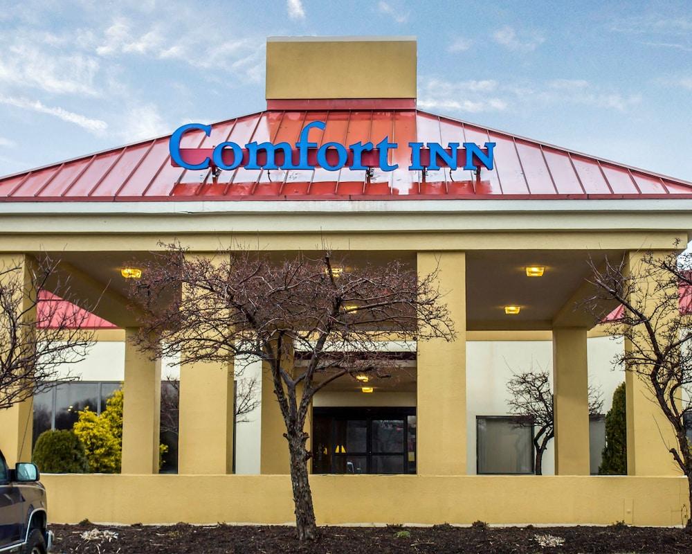 Comfort Inn Alliance — 1