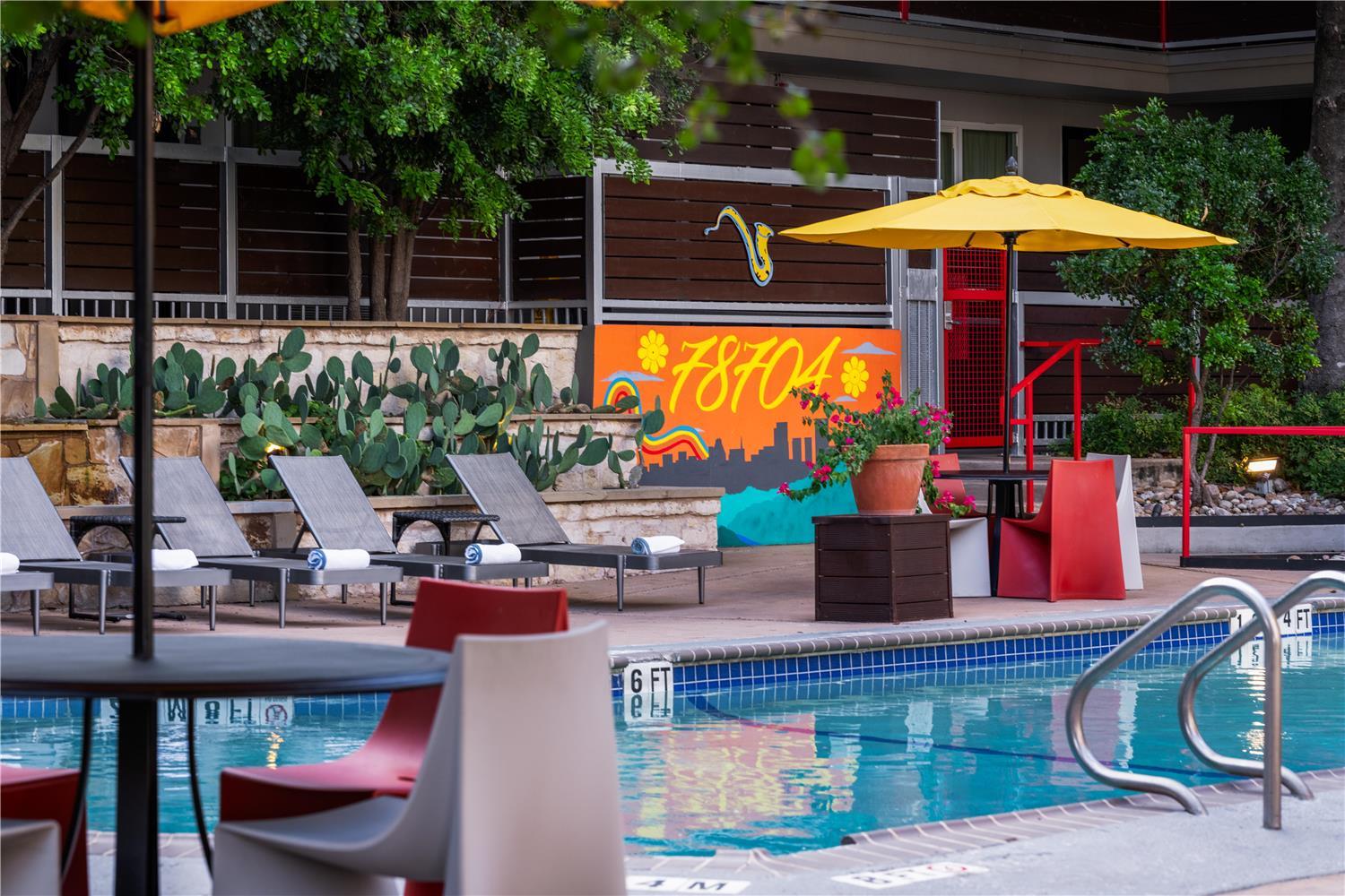 Aiden Austin City Hotel — 4