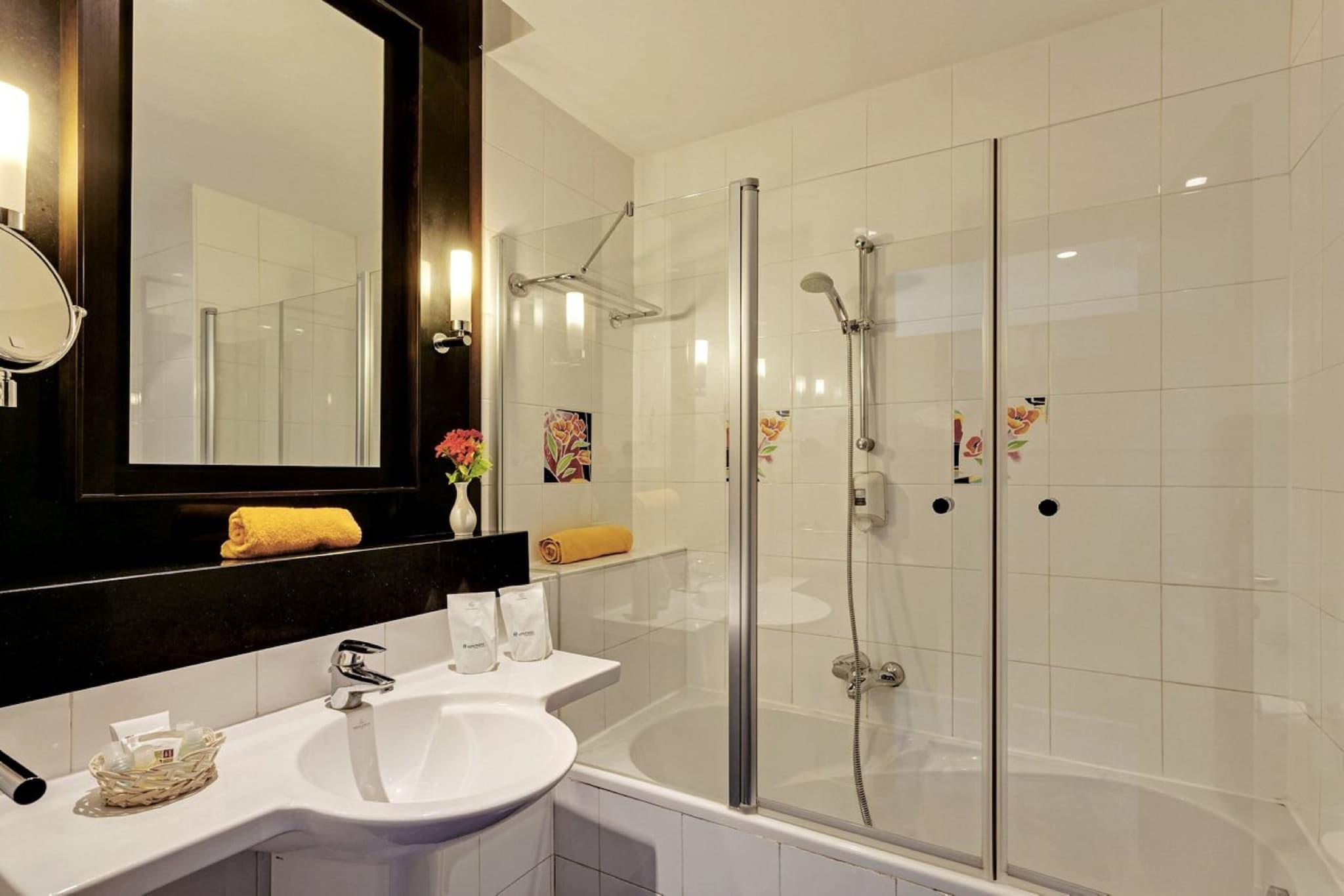 Phenicia Hotel 845025 — 9
