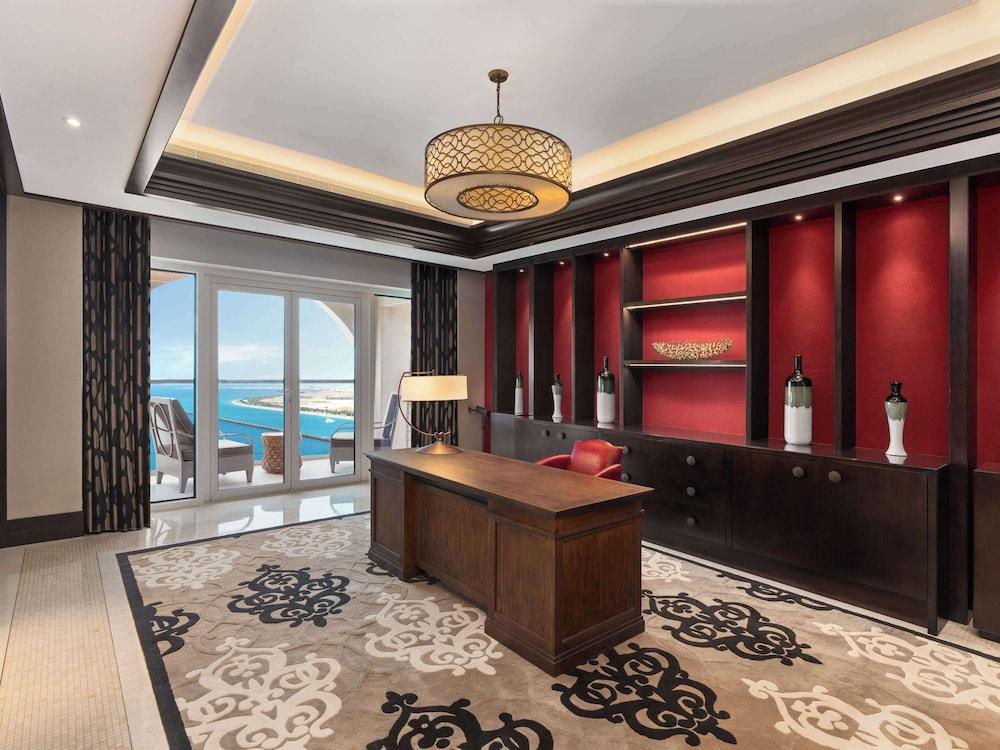 Rixos Marina Abu Dhabi — 5