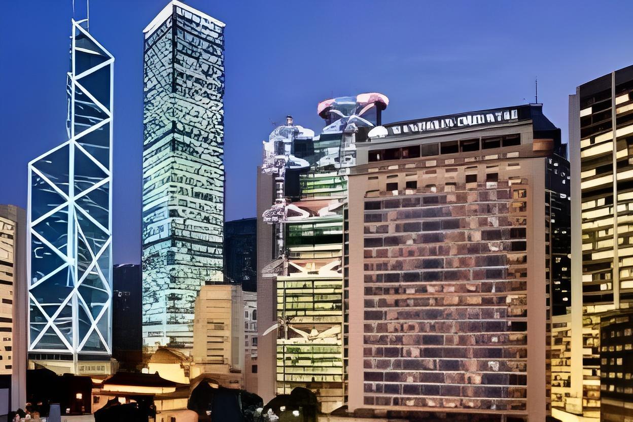 Mandarin Oriental Hong Kong 11454 — 3