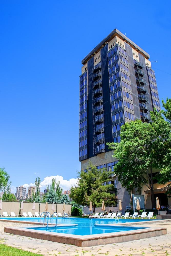 President Hotel — 3