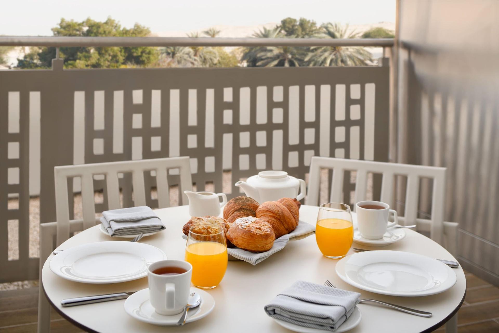 Holiday Inn & Suites - Dubai Festival City, an IHG Hotel — 1