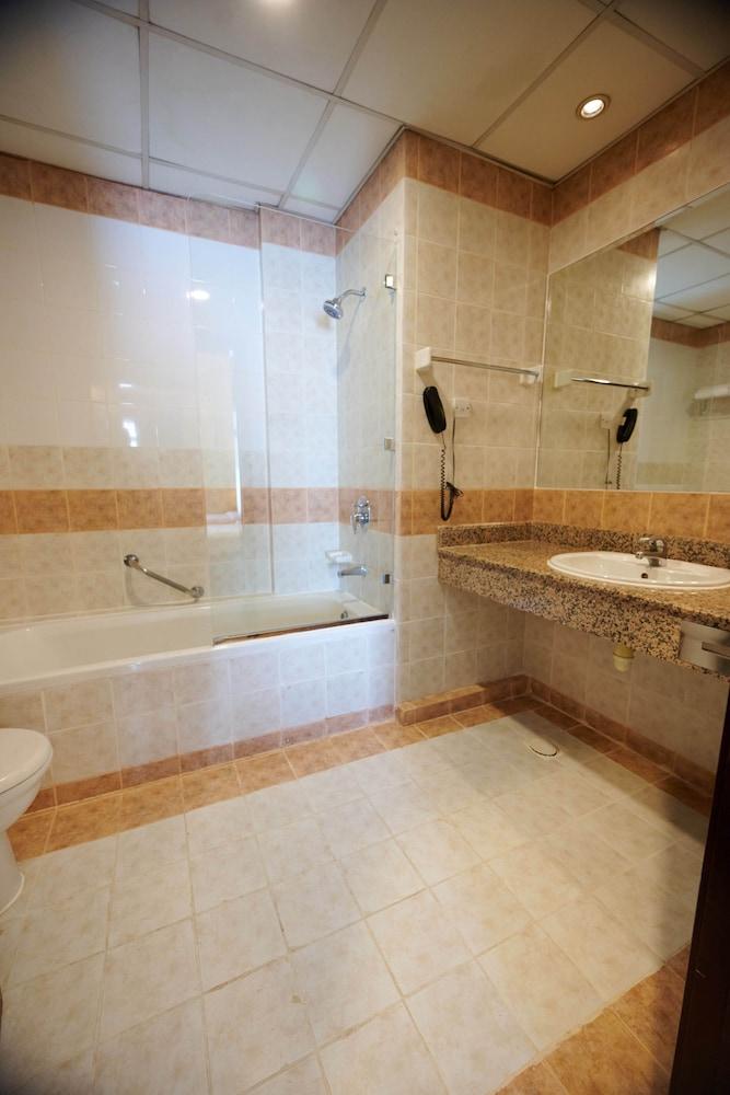 RAMEE INTERNATIONAL 2594 — 6