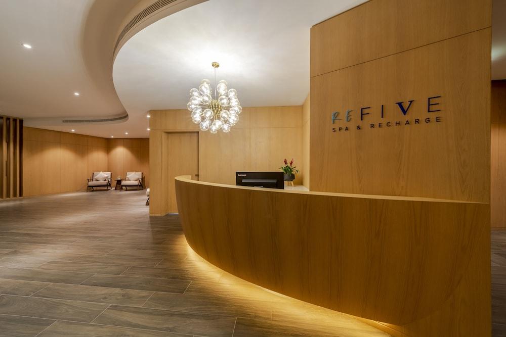 FIVE Jumeirah Village Hotel — 6