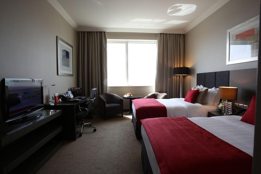 Ramada by Wyndham Abu Dhabi Downtown — 9