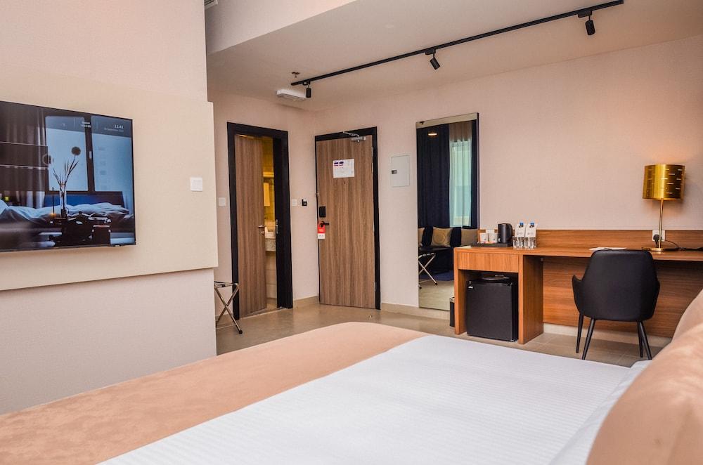 Vogo Grand Hotel — 9