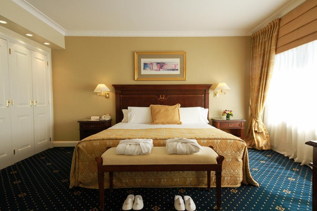 Hotel Emperador Buenos Aires — 7