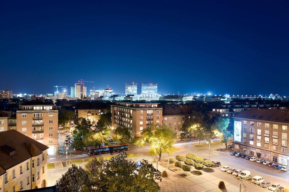 Apollo Hotel Bratislava — 7