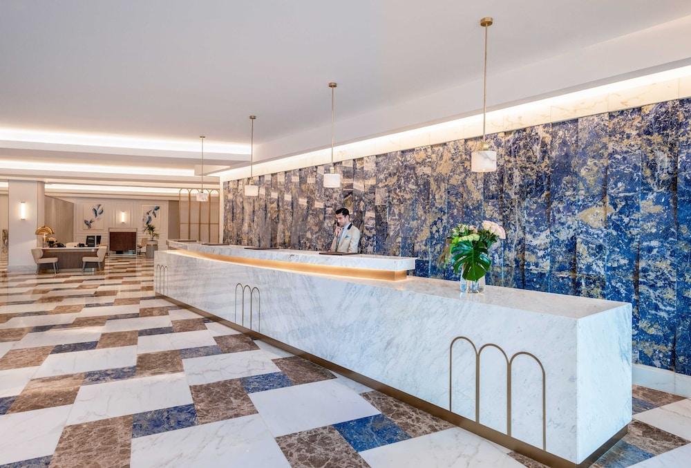 Sofitel Dubai Jumeirah Beach Hotel — 5