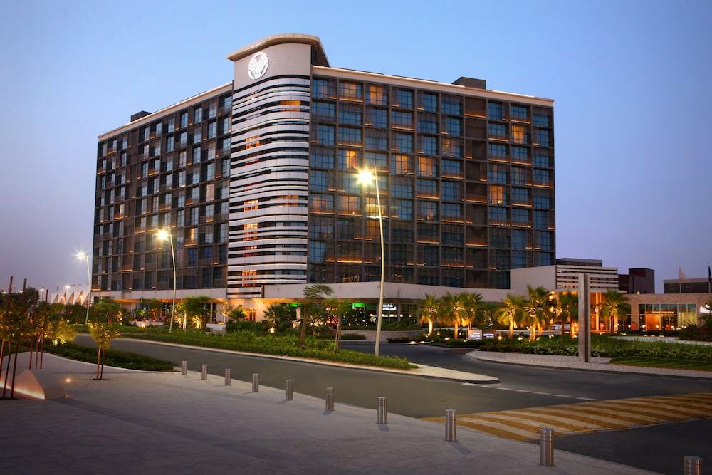 Yas Plaza Marina by IHG — 4